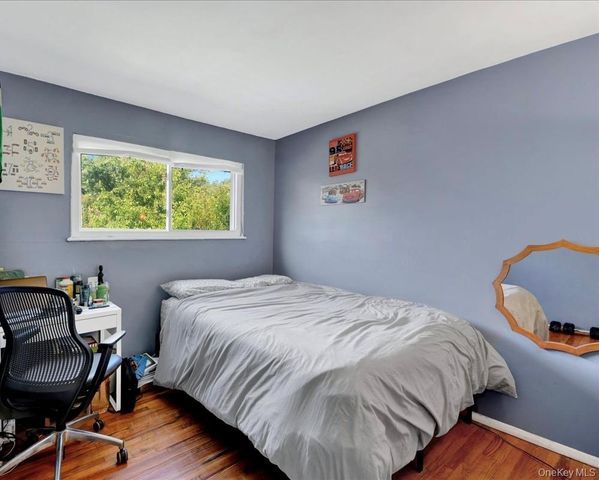 53 Pleasantville Road, Ossining, NY 10562