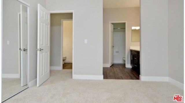 973 WESTCREEK Lane 220, Westlake Village, CA 91362