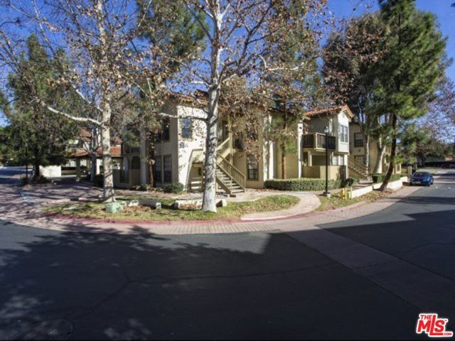 973 WESTCREEK Lane 220, Westlake Village, CA 91362