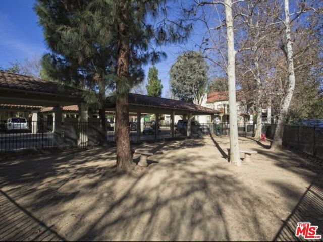 973 WESTCREEK Lane 220, Westlake Village, CA 91362