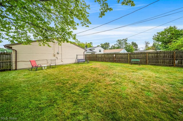 5026 Glenn Lodge Drive, Mentor, OH 44060