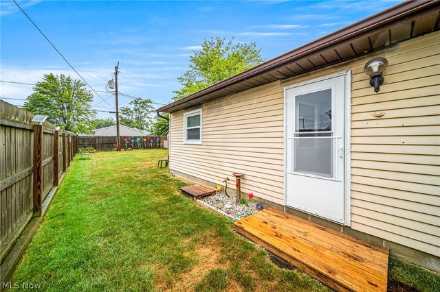 5026 Glenn Lodge Drive, Mentor, OH 44060