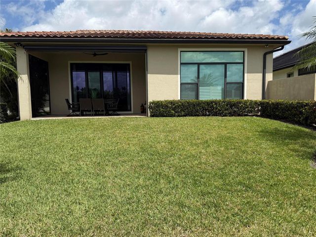 8467 Grand Prix Lane, Boynton Beach, FL 33472