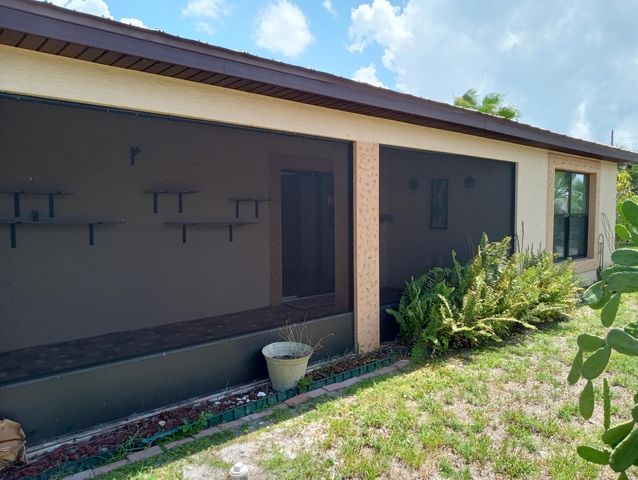 2 SE Antigua Lane, Port St. Lucie, Port St Lucie, FL 34952