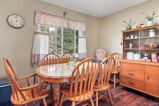 5014 Oak Hill Road, Brandon Charter Township, MI 48348