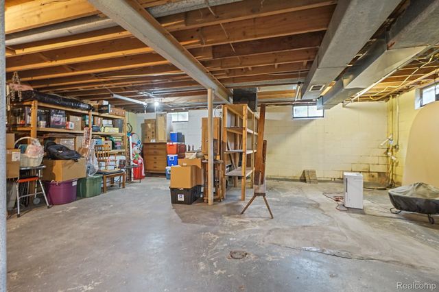 5014 Oak Hill Road, Brandon Charter Township, MI 48348