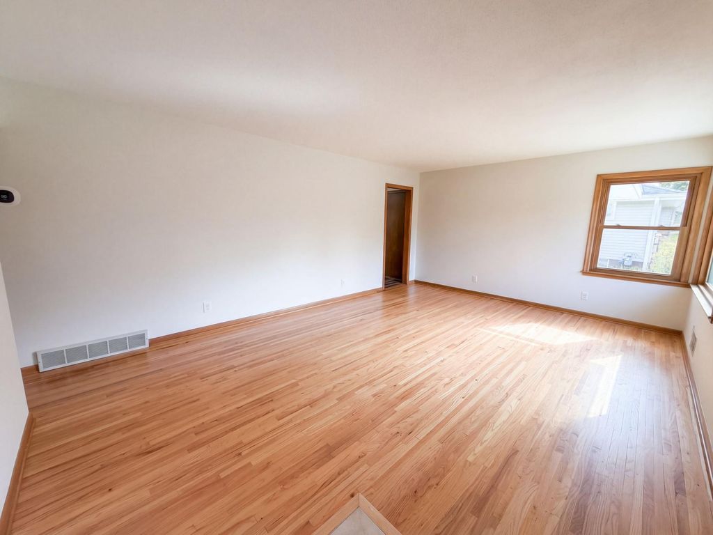 5964 Decatur Avenue N, New Hope, MN 55428 — photo 3