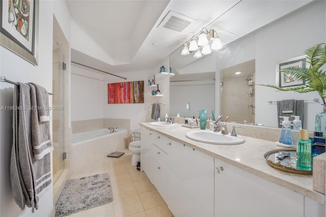 20000 E Country Club Dr 1211, Aventura, FL 33180