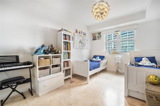 20000 E Country Club Dr 1211, Aventura, FL 33180