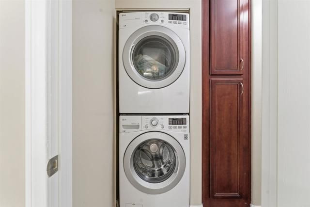 5402 Balboa Arms Dr 314, San Diego, CA 92117