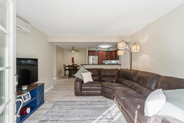 5402 Balboa Arms Dr 314, San Diego, CA 92117