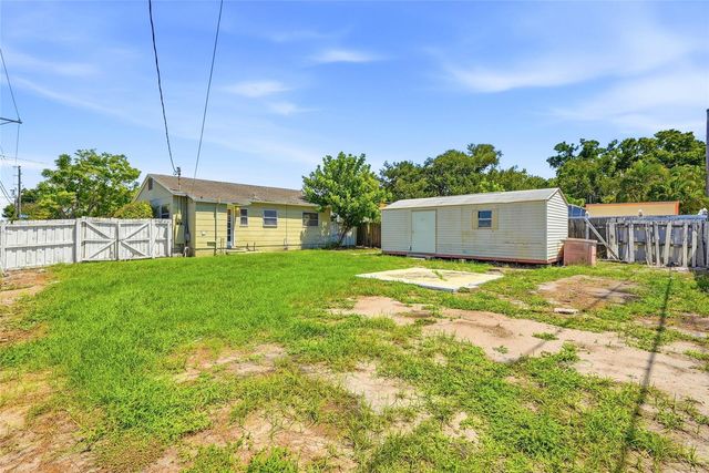 701 59TH STREET S, Gulfport, FL 33707