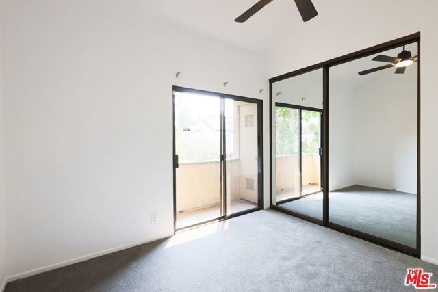 21821 Burbank Boulevard 151, Los Angeles, CA 91367