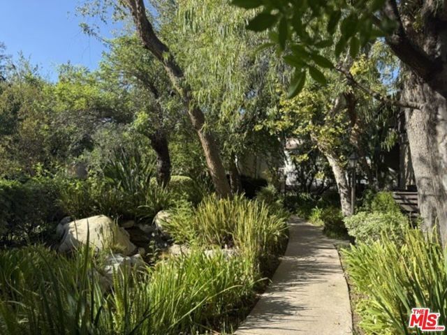 21821 Burbank Boulevard 151, Los Angeles, CA 91367
