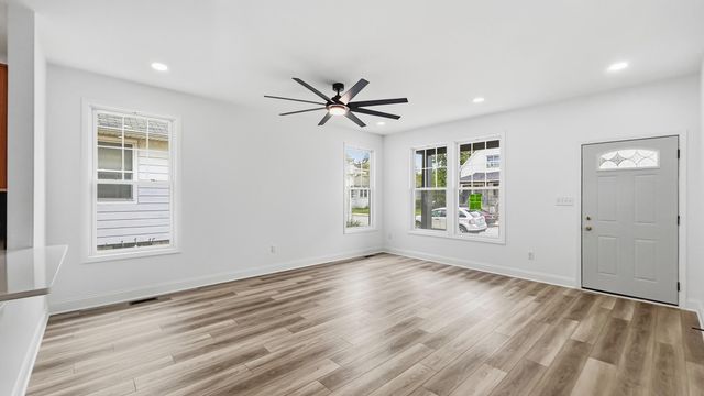 5658 Walter Avenue, Hammond, IN 46320