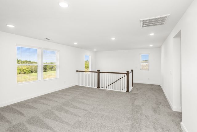 1560 Oak Springs Drive, Columbia, TN 38401