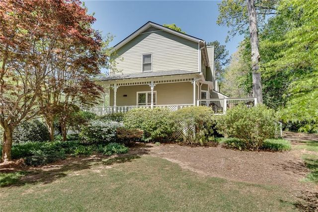 1433 Cambridge Common, Decatur, GA 30033