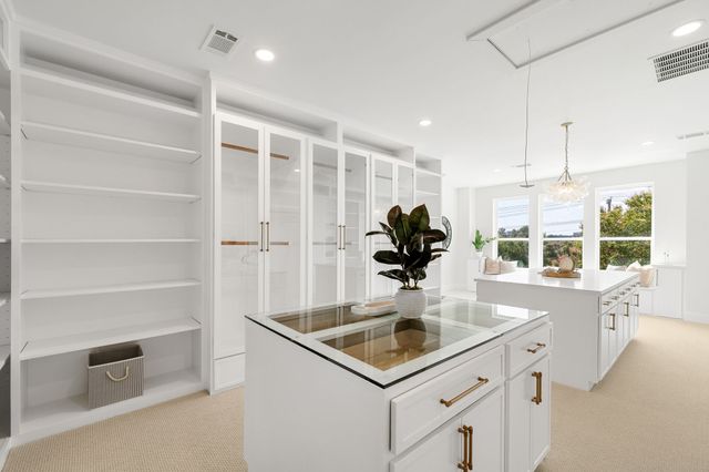 7507 Lavendale Avenue, Dallas, TX 75230