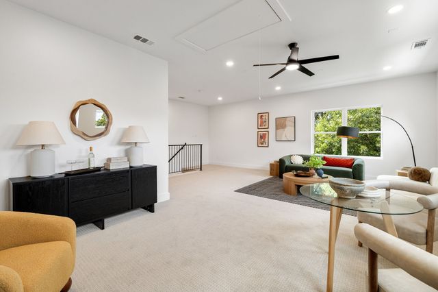 7507 Lavendale Avenue, Dallas, TX 75230