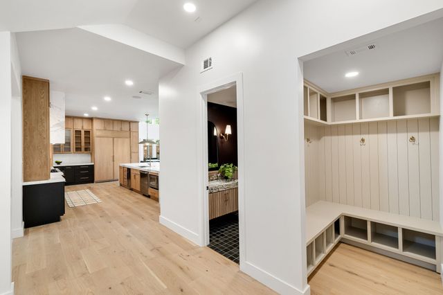 7507 Lavendale Avenue, Dallas, TX 75230