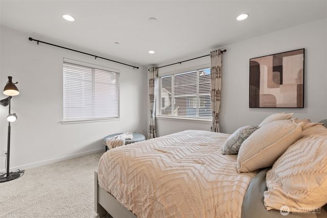 15729 NE 14th Aly, Bellevue, WA 98008