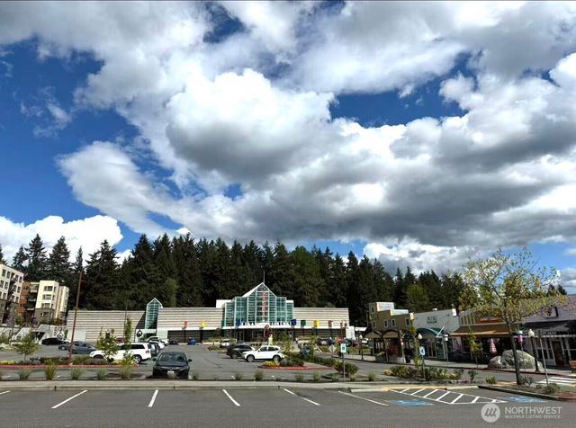15729 NE 14th Aly, Bellevue, WA 98008