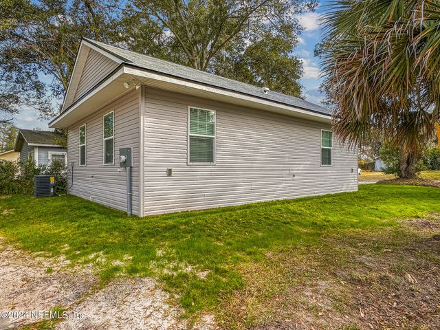2220 FLESHER Avenue, Jacksonville, FL 32207
