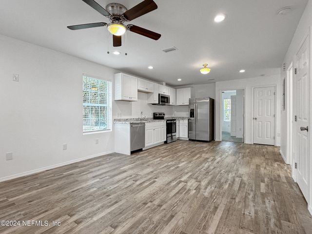 2220 FLESHER Avenue, Jacksonville, FL 32207