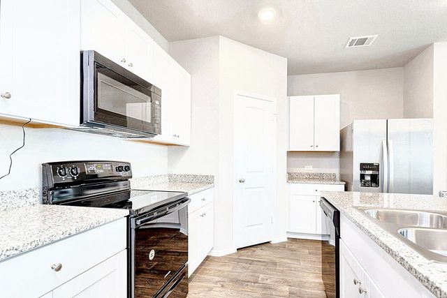 5901 Xene DR, Austin, TX 78724