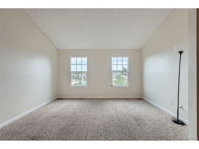 9202 W Ontario Dr, Littleton, CO 80128