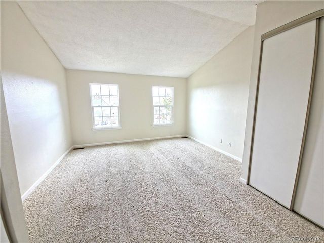 9202 W Ontario Dr, Littleton, CO 80128