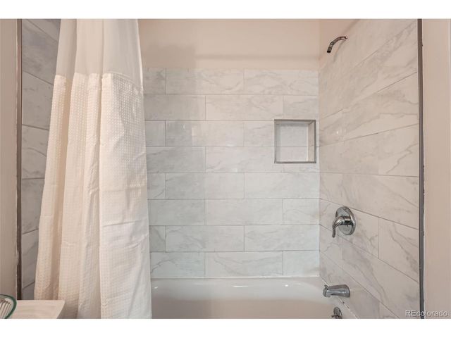 9202 W Ontario Dr, Littleton, CO 80128