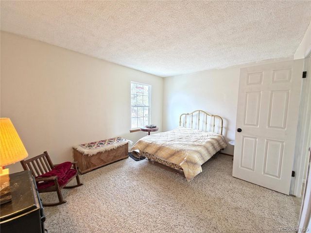 9202 W Ontario Dr, Littleton, CO 80128