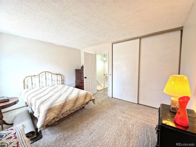 9202 W Ontario Dr, Littleton, CO 80128