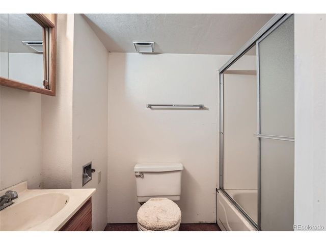 9202 W Ontario Dr, Littleton, CO 80128