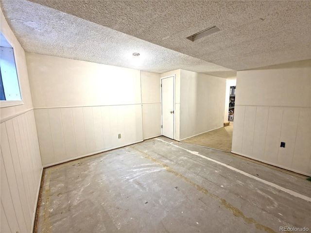 9202 W Ontario Dr, Littleton, CO 80128