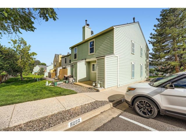 9202 W Ontario Dr, Littleton, CO 80128
