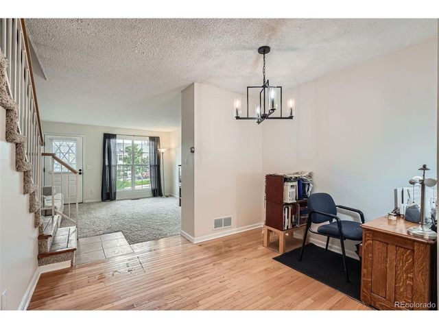 9202 W Ontario Dr, Littleton, CO 80128