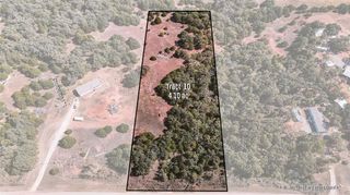 1070 Eastway Drive, Guthrie, OK 73044