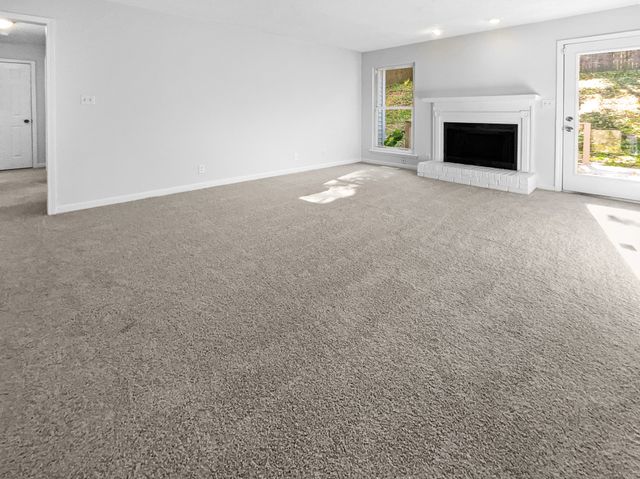 152 Whitehall Dr, Clarksville, TN 37042