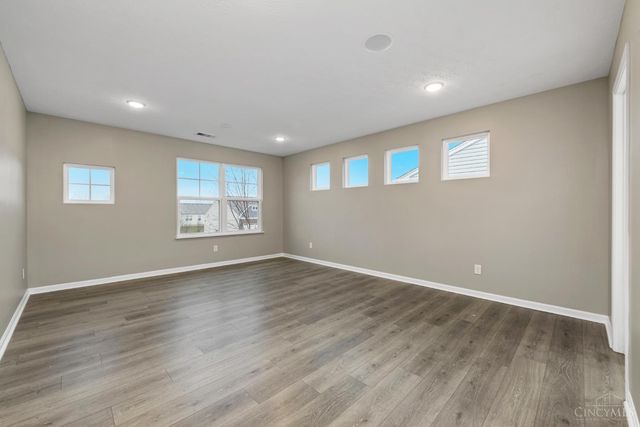 2143 Pine Valley Drive, Hamilton, OH 45013