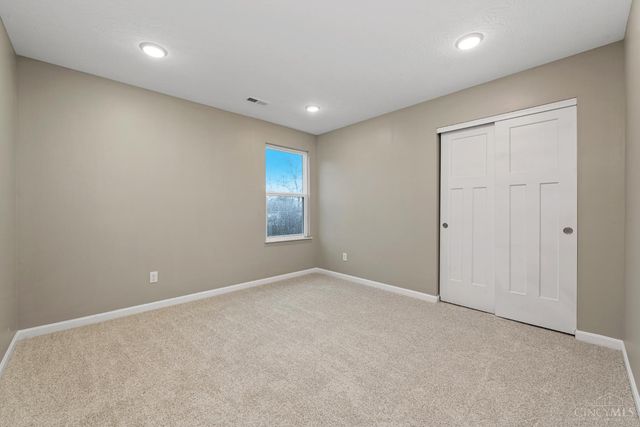 2143 Pine Valley Drive, Hamilton, OH 45013