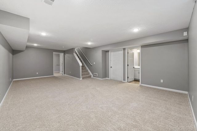 2143 Pine Valley Drive, Hamilton, OH 45013