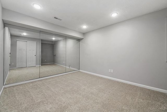 2143 Pine Valley Drive, Hamilton, OH 45013