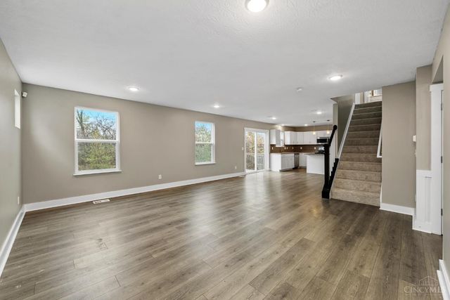 2143 Pine Valley Drive, Hamilton, OH 45013