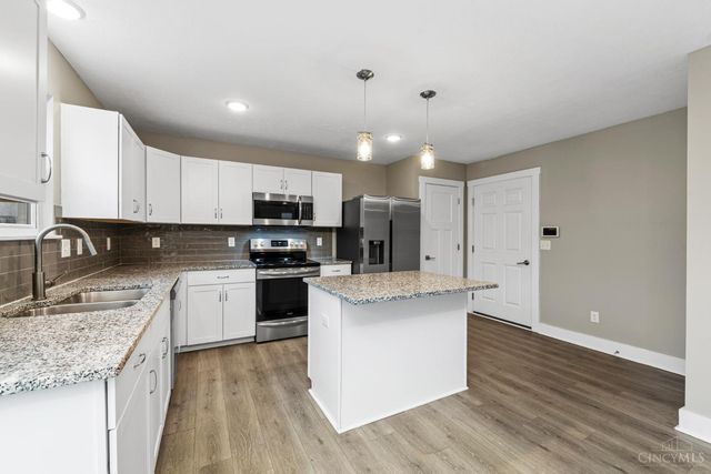 2143 Pine Valley Drive, Hamilton, OH 45013