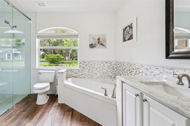 5203 HAMMOCK POINTE COURT, St Cloud, FL 34771