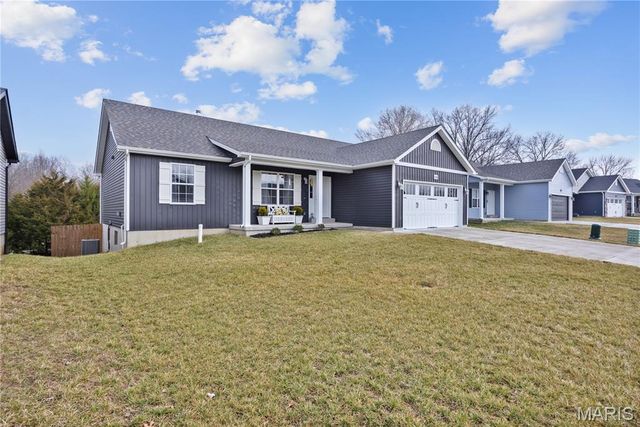 1136 Stone Henge Court, Pevely, MO 63070