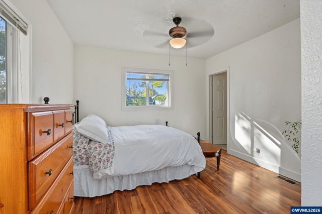 1790 Lee St SE, Salem, OR 97302