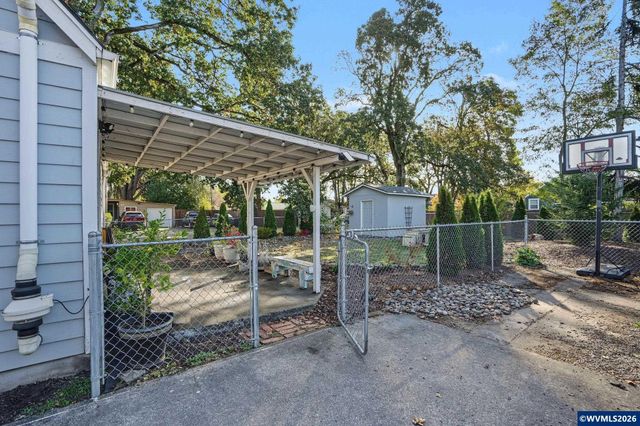 1790 Lee St SE, Salem, OR 97302